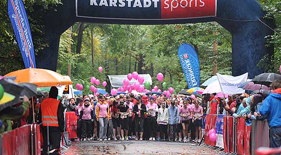 8. Münchner Avon Frauenlauf im Englischen Garten am 7.10.2012 (©Foto: Nathalie Tandler)